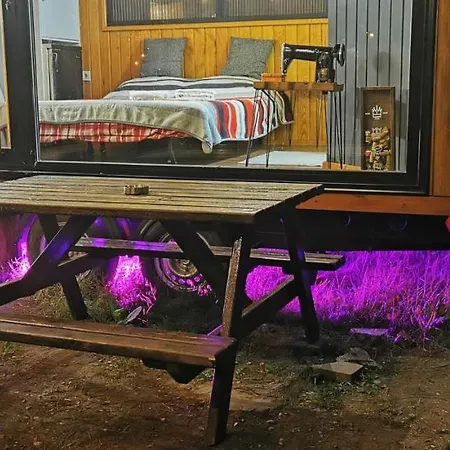 Apartment Airport Tinyhouse *